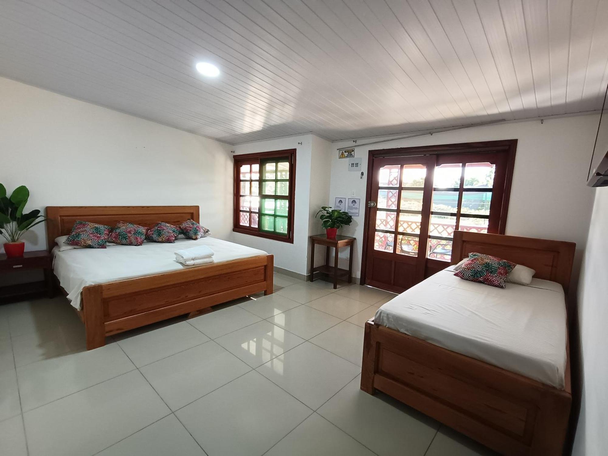 Kanaq Hotel Tours Leticia Exterior photo